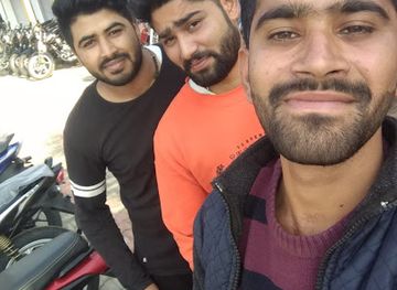 india/himachal-pradesh/nightclub/lohaaran-tha-behraa