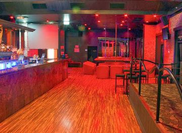 australia/northern-queensland/nightclub/showbar-151-gentleman-s-club