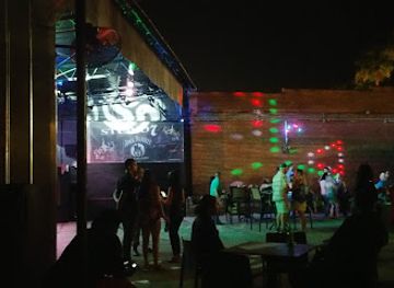 florida/tampa/ybor-city/nightclub/luna-lounge