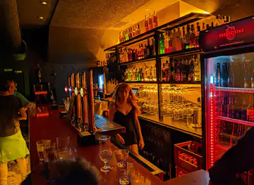 KABARET