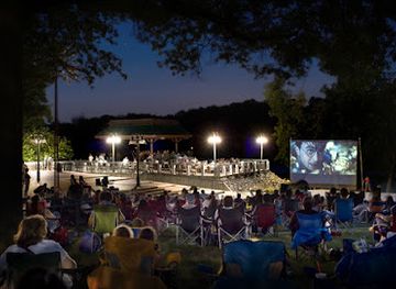 maryland/columbia/downtown-columbia/nightclub/columbia-lakefront-stage