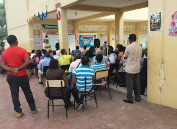 dominican-republic/neiba-valley/nightclub/drink-la-neverita