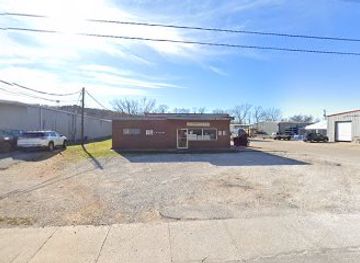 arkansas/ozark-national-forest/nightclub/bottoms-up-club