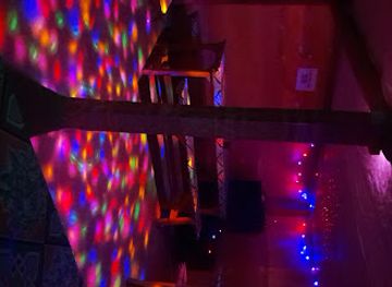 indonesia/tana-toraja/nightclub/edelweiss-cafe