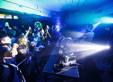 australia/snowy-mountains/nightclub/keller-bar