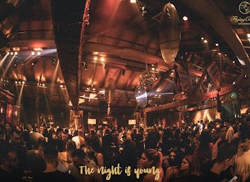 greece/thessaloniki/navarinou-square/nightclub/flying-carpet