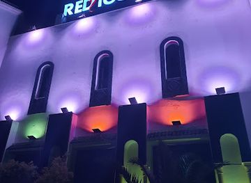 tunisia/matmata/nightclub/steps-rediguana-club