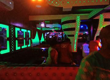 gabon/pikounda-gorilla-camp/nightclub/hippo-night-club