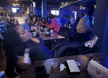 kentucky/bluegrass-region/nightclub/the-palm-room