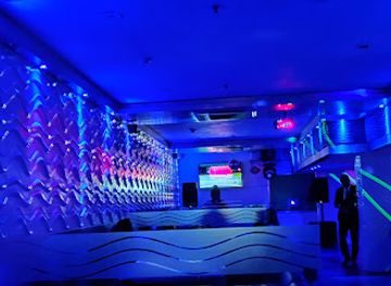 india/chennai/egmore/nightclub/waves-bar-lounge