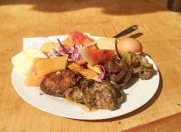 cameroon/mount-cameroon-national-park/nightclub/el-kamp