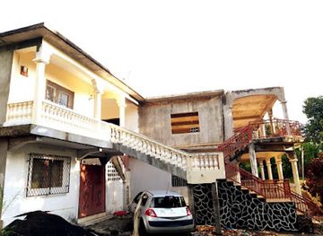 comoros/moroni/nightclub/moroni-pangadjou