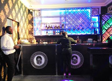 nigeria/hausa-fulani/nightclub/club-zeus