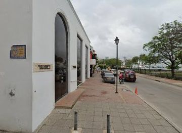 colombia/cartagena/getsemani/nightclub/engels-disco-bar