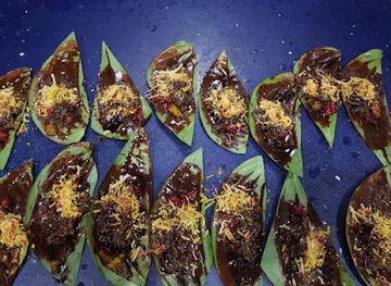 pakistan/sialkot/nightclub/ikram-pan-shop