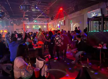 colorado/garden-of-the-gods/nightclub/latin-quarters