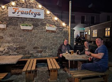 ireland/cliffs-of-moher/nightclub/p-frawley-s-bar