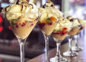 kosovo/gjilan/nightclub/imprevu