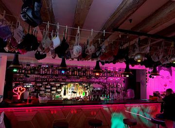 italy/venice/castello/nightclub/bra-s-cocktail-bar