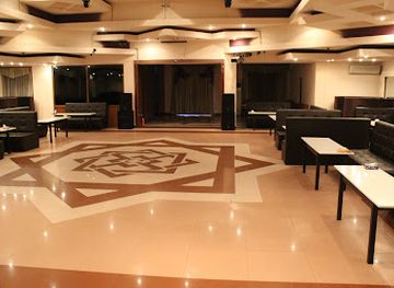 armenia/khor-virap/nightclub/gold-star-show-club