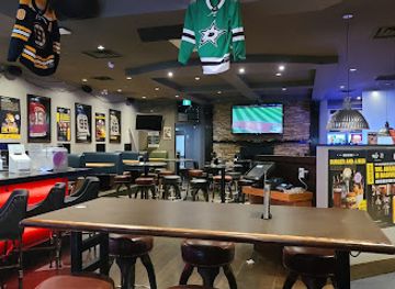 Shark Club Sports Bar & Grill