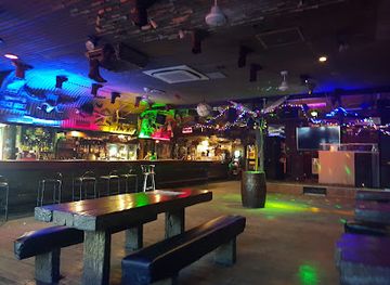 australia/red-centre/nightclub/bojangles-saloon-dining-room