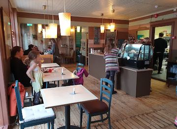 iceland/isafjordur/nightclub/heimabyggo