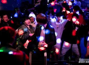 japan/zao-onsen/nightclub/rush