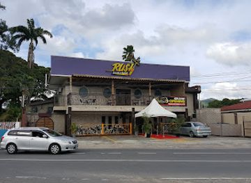 Rush Sports Bar and Night Club