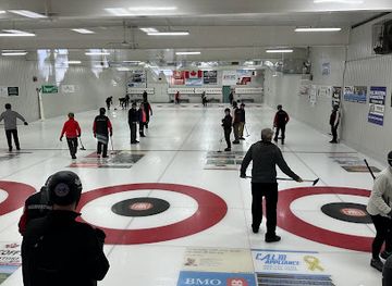 canada/haliburton-highlands/nightclub/haliburton-curling-club