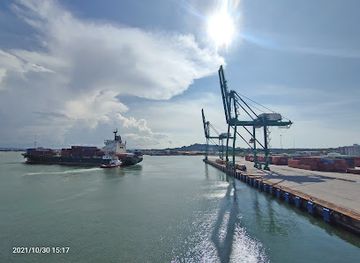 brunei/muara/nightclub/muara-port