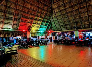 honduras/la-ceiba/nightclub/restaurante-la-vela