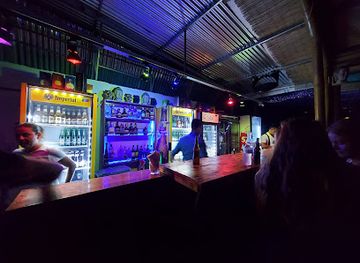 costa-rica/puntarenas/nightclub/twin-fin-resto