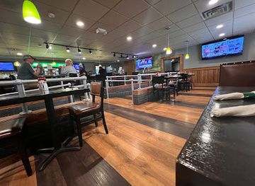 iowa/clear-lake/nightclub/bennigan-s-clear-lake