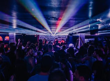 canada/ottawa/nightclub/city-at-night