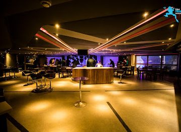 india/bengaluru/brigade-road/nightclub/bluefrog-bengaluru