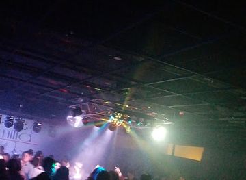 iowa/stone-state-park/nightclub/la-familia