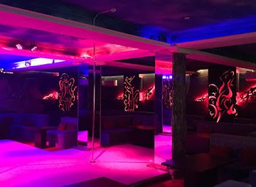 Up & Down Club