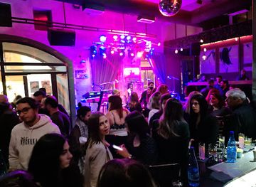 greece/chania/nea-chora/nightclub/bras-de-freres