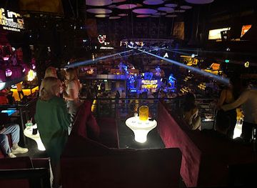 turkiye/antalya/kemer/nightclub/black-bar-aura-club-kemer