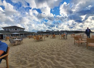 massachusetts/nantucket/nightclub/galley-beach