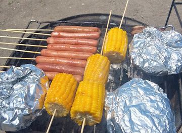 saint-kitts-and-nevis/saint-paul-capisterre-parish/nightclub/under-de-step-bar