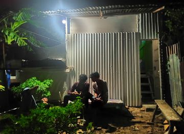indonesia/aceh/nightclub/jamboe-si-pann