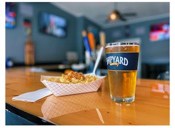 maine/biddeford/nightclub/mick-s-sports-bar