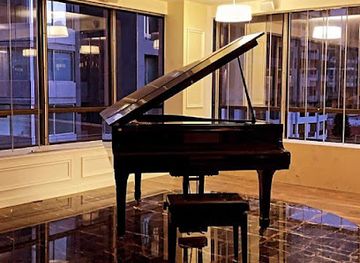 lebanon/beirut/hamra/nightclub/monty-club