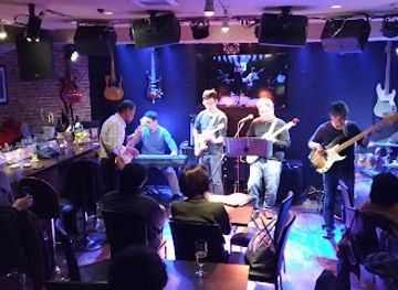 japan/shikoku/nightclub/music-bar-ricky