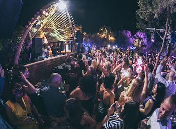 malta/marsaxlokk-fishing-village/nightclub/marrakech-malta