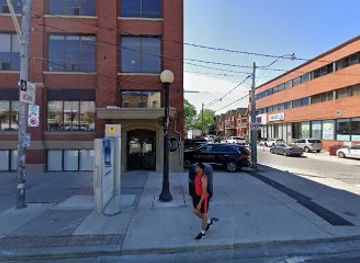 canada/toronto/nightclub/barcode-saturdays