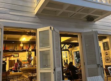 Friends Cafe