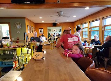 minnesota/grand-marais/nightclub/skyport-lodge-raven-rock-grill